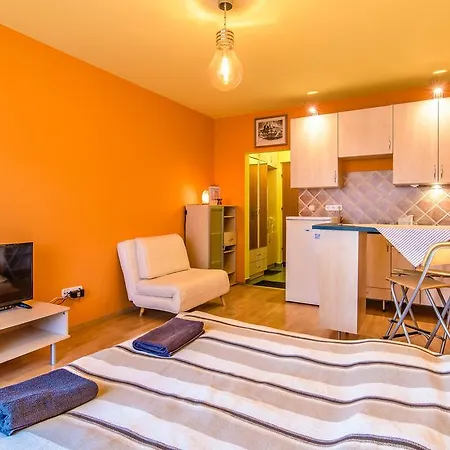 Orange Studio *